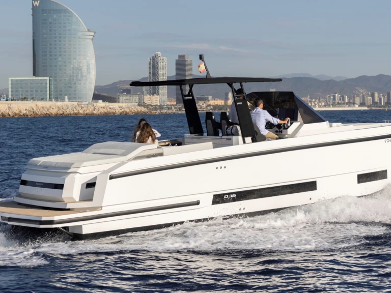 Location Bateau à moteur à Marina Botafoch - De Antonio d36