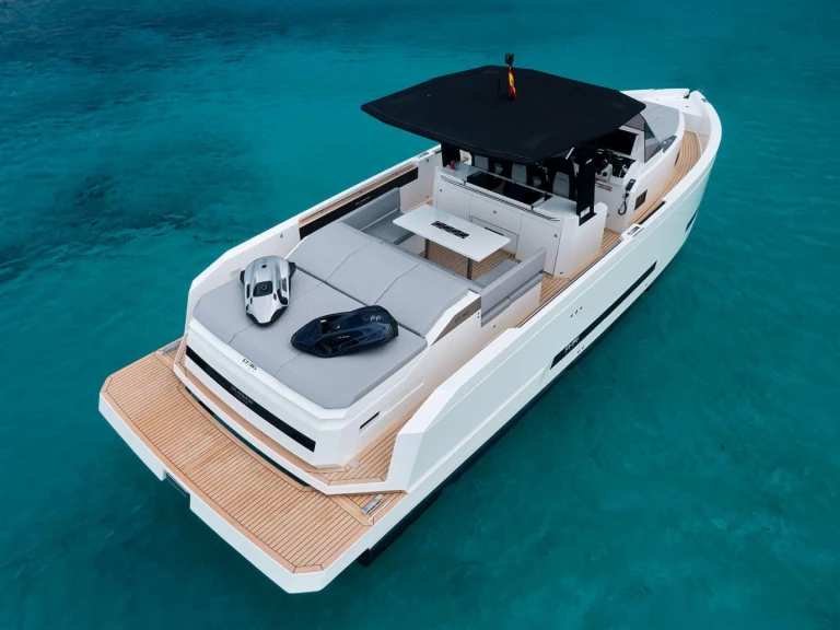 Location bateau De Antonio d36 à Marina Botafoch sur Samboat