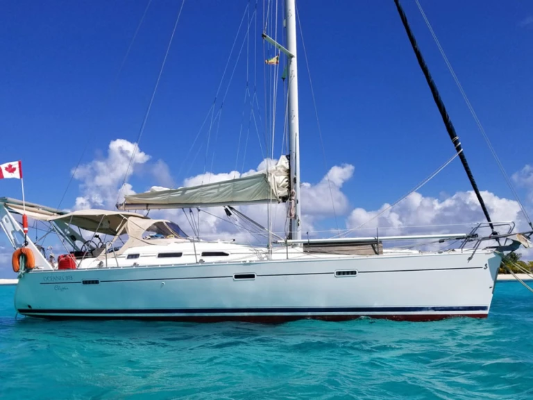 Location bateau Cagliari pas cher Oceanis 393 Clipper