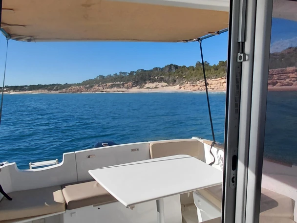 Location Bateau à moteur Bénéteau avec permis