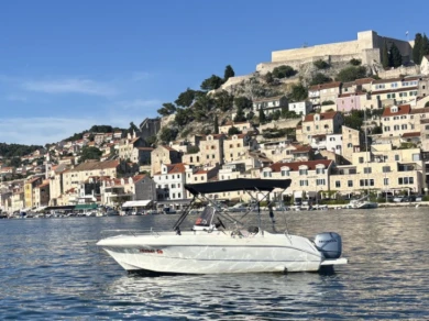 Noleggio barche Atlantic Marine 530 a Sibenik su Samboat