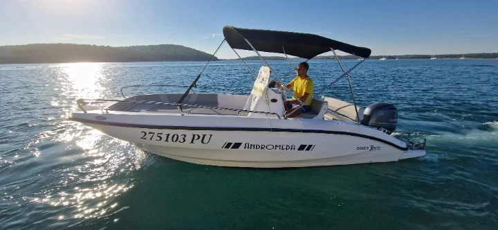 Location Bateau à moteur à Medulin - Orizzonti Andromeda Orizzonti 640 Open