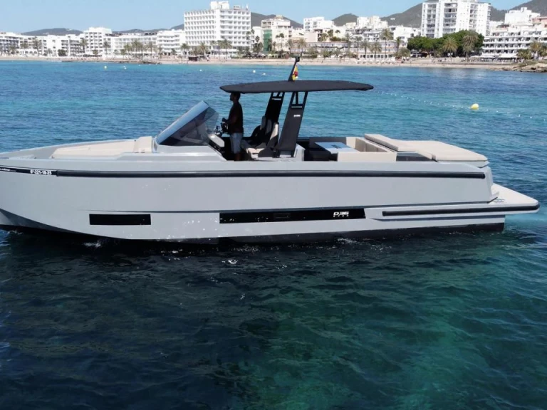 De Antonio d36 a louer à Ibiza (Ville)
