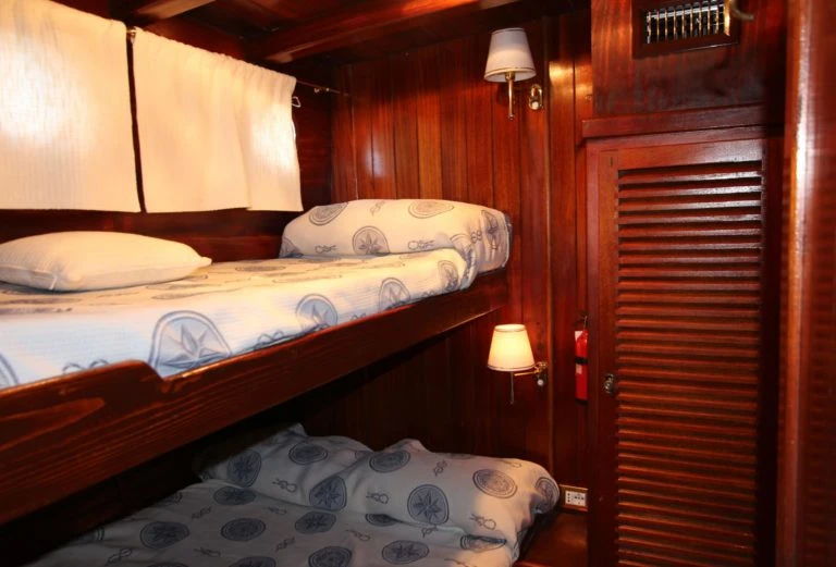 Louez un Sun Coast Marine gulet à Messine