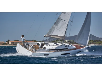 Yacht charter Lefkáda cheap Sun Odyssey 440
