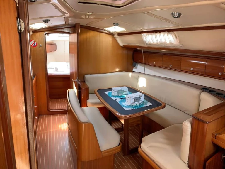 Location à Volos - Bavaria Bavaria 38 sur SamBoat