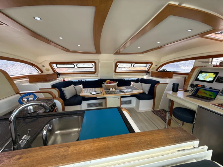 Location Catamaran à Nouméa - Catana Catana 47