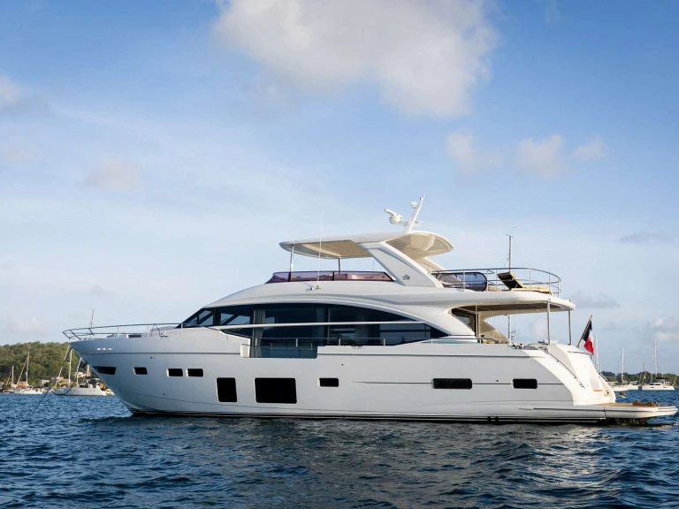 Louez un Princess, UK SORANA II à Saint-Raphaël