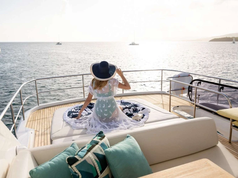 Location à Saint-Raphaël - Princess, UK SORANA II sur SamBoat