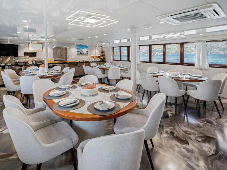 Location à Omiš -  Custom Built Aluminum Cutter Carpe Diem sur SamBoat