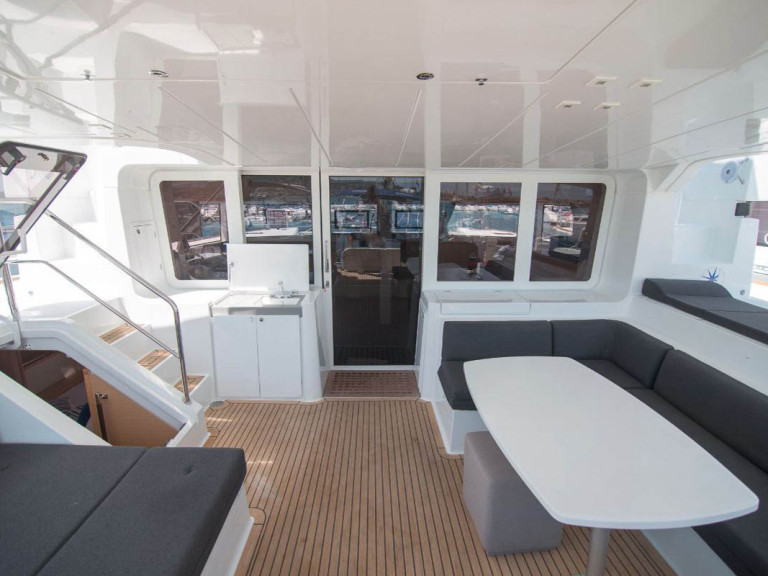 Location Catamaran Lagoon avec permis