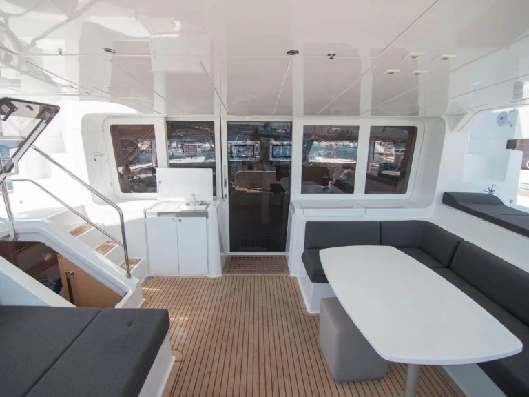 Location Catamaran Lagoon avec permis