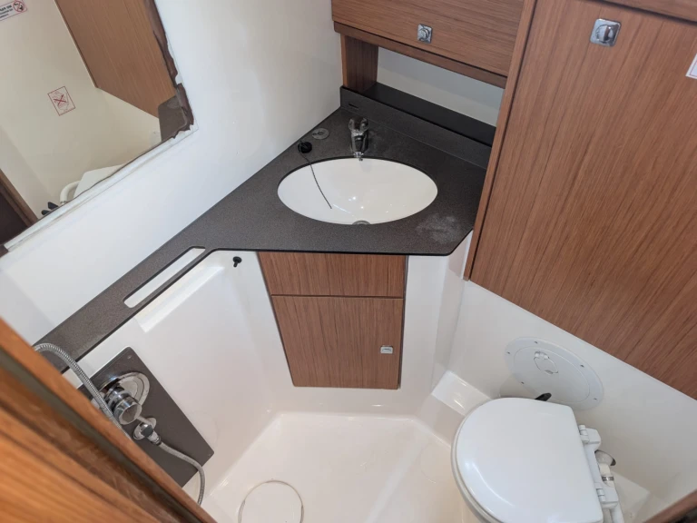 Voilier à louer à Rogoznica au meilleur prix