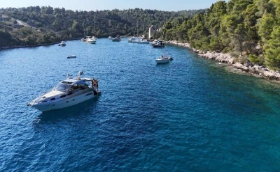 Louez un Grginić Mirakul 40 à Split