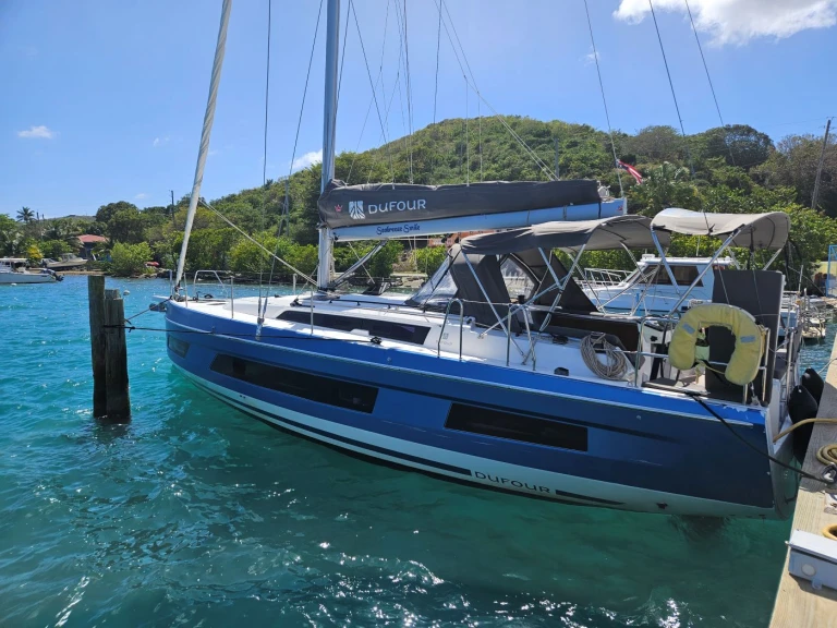 Dufour Dufour 41 a louer à Frenchtown