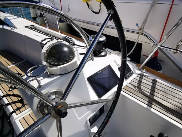Location bateau Jeanneau Sun Odyssey 479 - 3 cab. à Saint-George sur Samboat