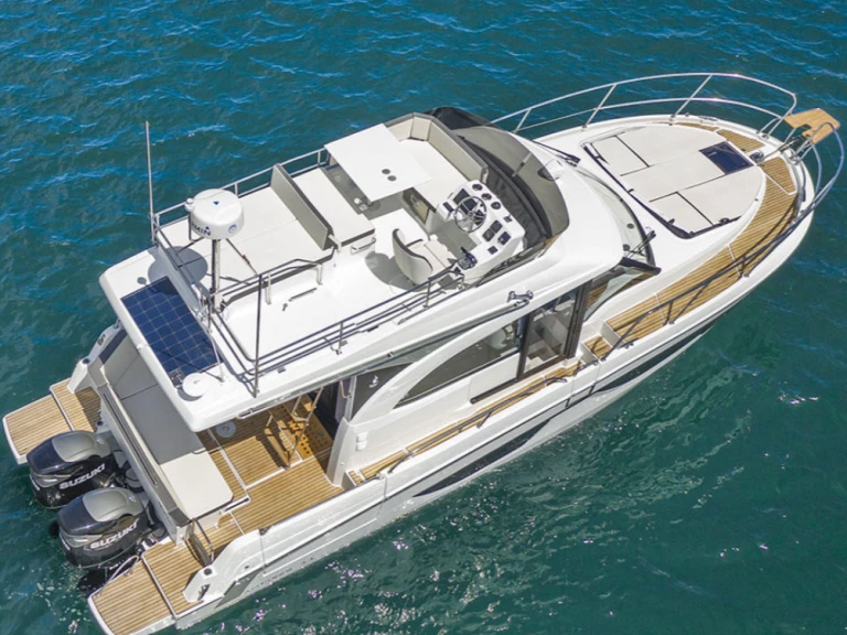 Location Bateau à moteur à Saint-Mandrier-sur-Mer - Bénéteau Antares 11 FLY