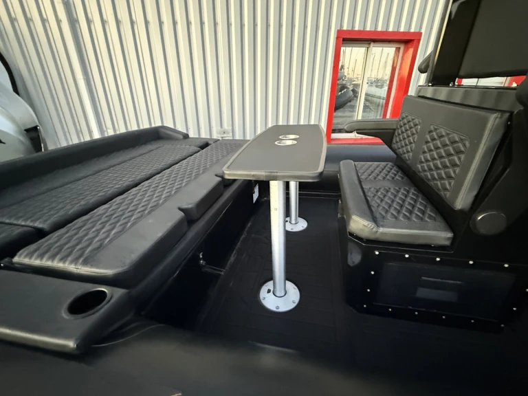 3D Tender ODYSSEY a louer à Port Leucate