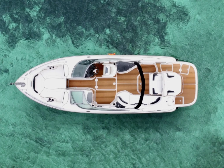 Location à Alcúdia - Monterey 264FS sur SamBoat