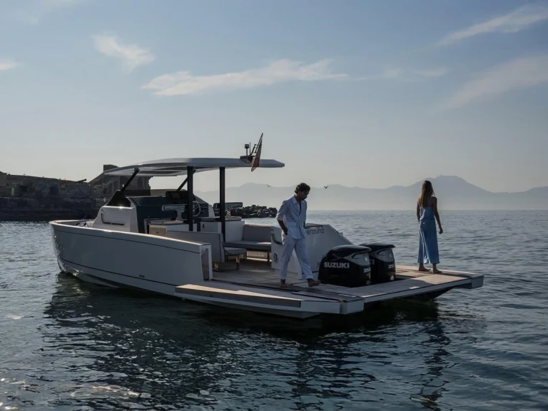 Louer Bateau à moteur avec ou sans skipper Yacht à Sorrento