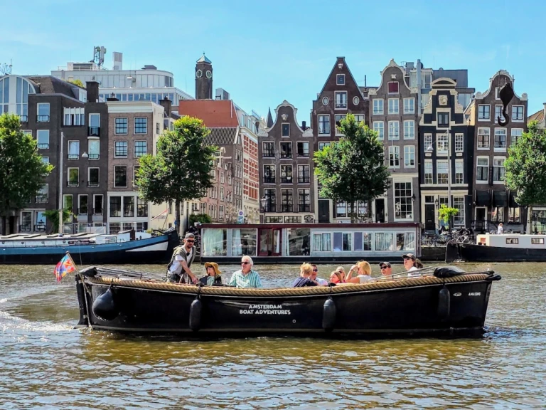 Location bateau Amsterdam pas cher SeaFury800