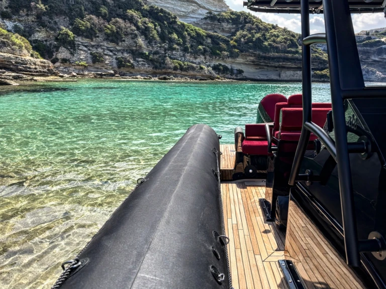 Location à Portisco - Sea Water Sea Water Phantom 300 sur SamBoat