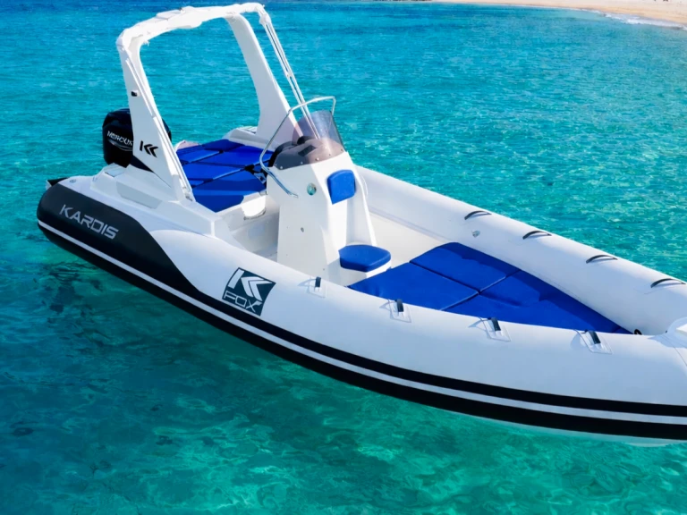 Kardis Kardis Fox 570 a louer à Marina di Portisco