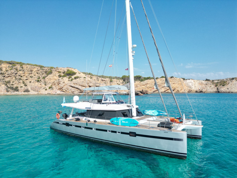 Louer Catamaran avec ou sans skipper Sunreef à Saint-Tropez