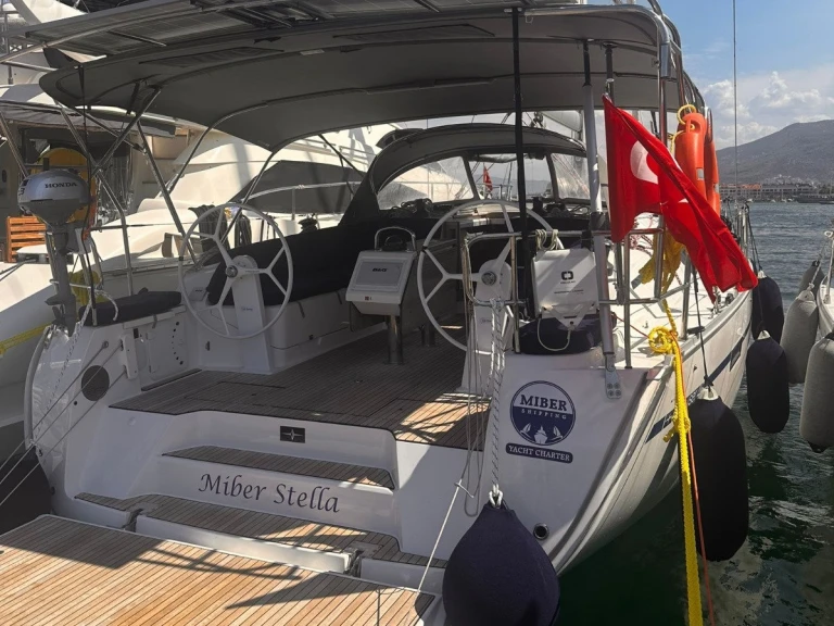 Louez un Bavaria Cruiser 46 à Fethiye