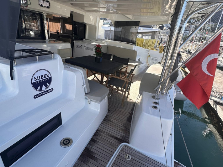 Location bateau Lagoon Lagoon 46 à Fethiye sur Samboat