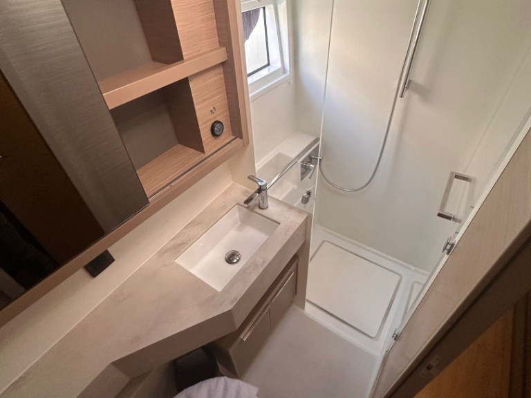 Location Catamaran Lagoon avec permis