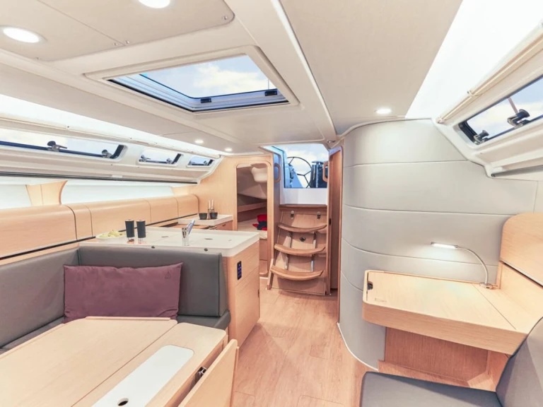 Location à Rovinj - Dehler Dehler 38 SQ sur SamBoat