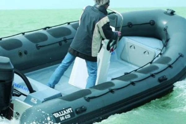 Location à Trébeurden - Valiant DR 620 sur SamBoat