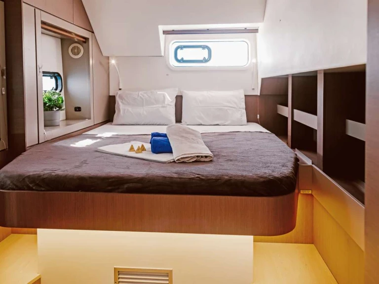 Catamaran à louer à Port d'Andratx au meilleur prix