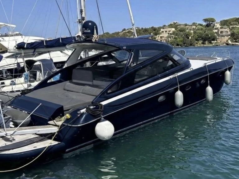 Baia 48 a louer à Poltu Quatu