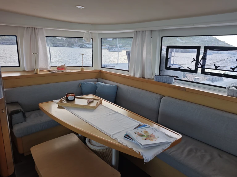 Louez un Lagoon Lagoon 42 à Marigot