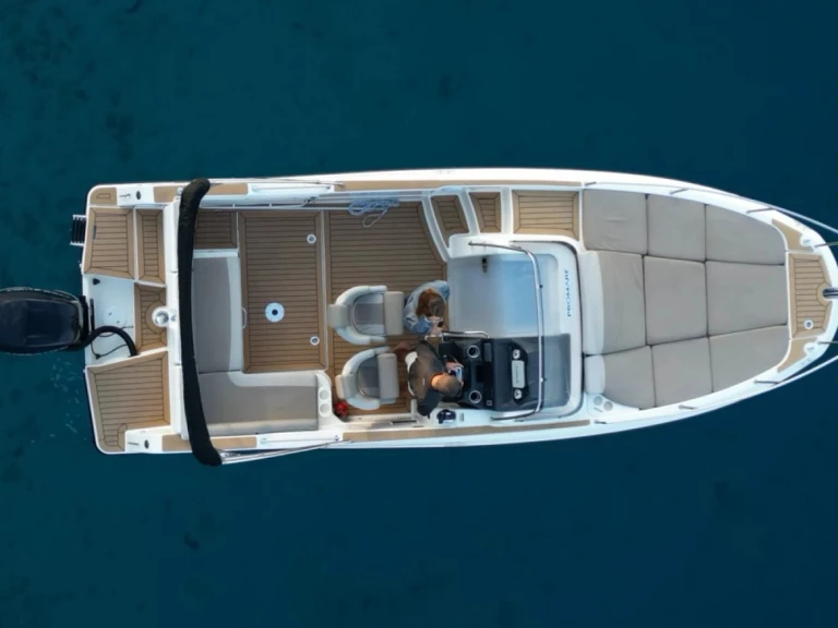 Louez un Quicksilver Activ 755 Sundeck à Marina Ibiza