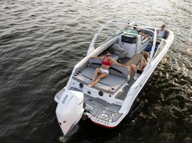 Rent a Cranchi Turchese 24 Cannes