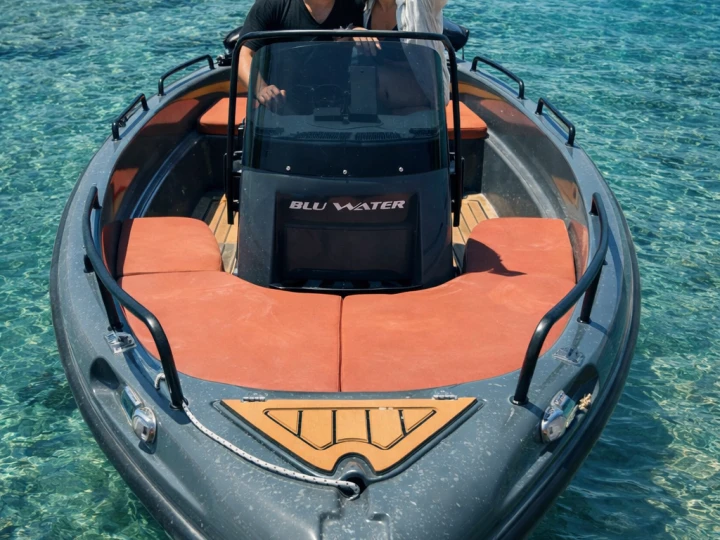 Location à Mílos - Poseidon Blu Water 170 sur SamBoat