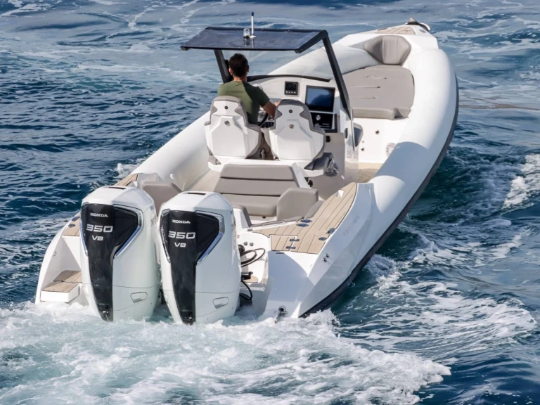 Location bateau Gouviá pas cher Motorboat