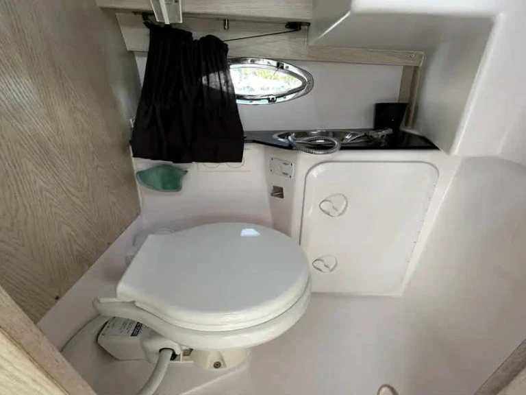 Location Bateau à moteur Pacific Craft avec permis