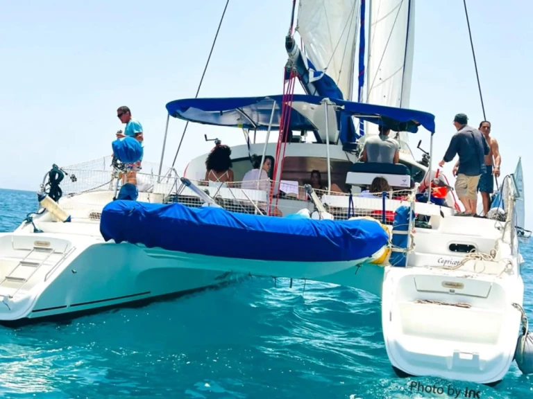 Catamaran à louer à Sidi Bou Said au meilleur prix