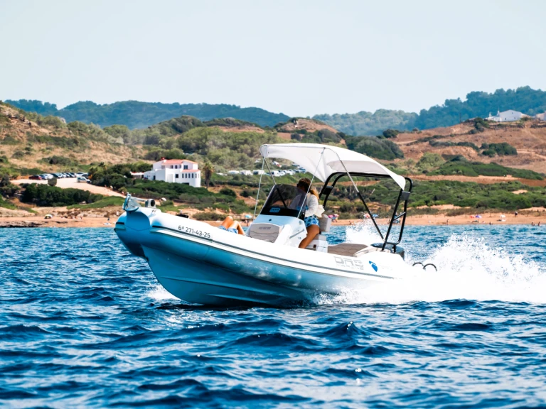 Location bateau Oromarine Oromarine S-65 à Ciutadella de Menorca sur Samboat