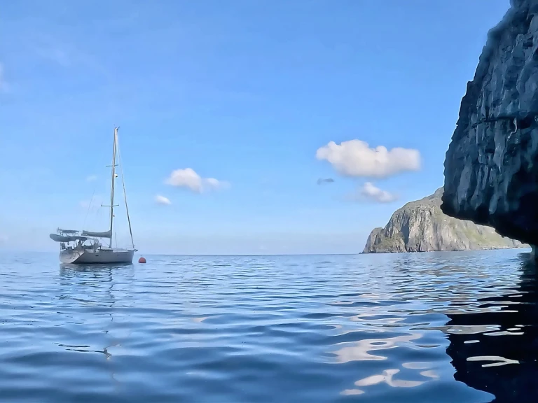 Location bateau Philippine pas cher Oceanis 393