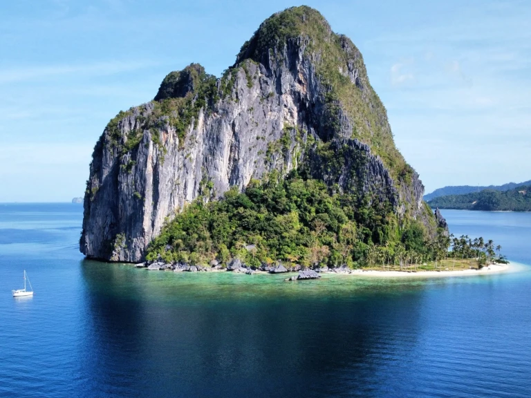 Location Voilier à Philippine - Bénéteau Oceanis 393