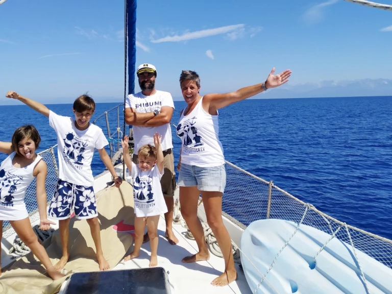 Bénéteau Oceanis 321 a louer à Andora