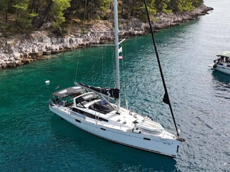 Location bateau Jezera pas cher Sense 50
