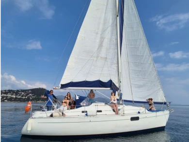 Sailboat rental with or without captain Bénéteau Andora