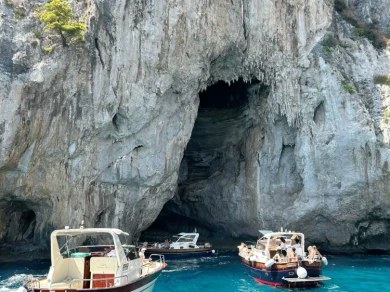 Noleggio Gommone a Sorrento – Joker Boat Coaster 650
