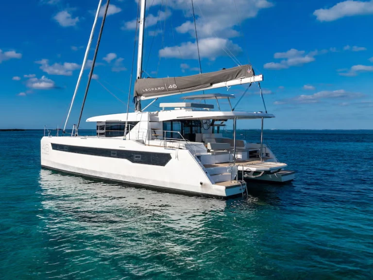 Location à Furnari - Leopard Catamarans / Robertson & Caine Leopard 46 - 5 cab. sur SamBoat